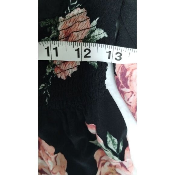 Romantic Floral Off-Shoulder Puff Sleeve Smocked Top Black Pink Rose Pattern - Picture 5 of 8